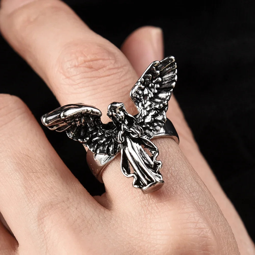 Weepin' Angel Silver Ring
