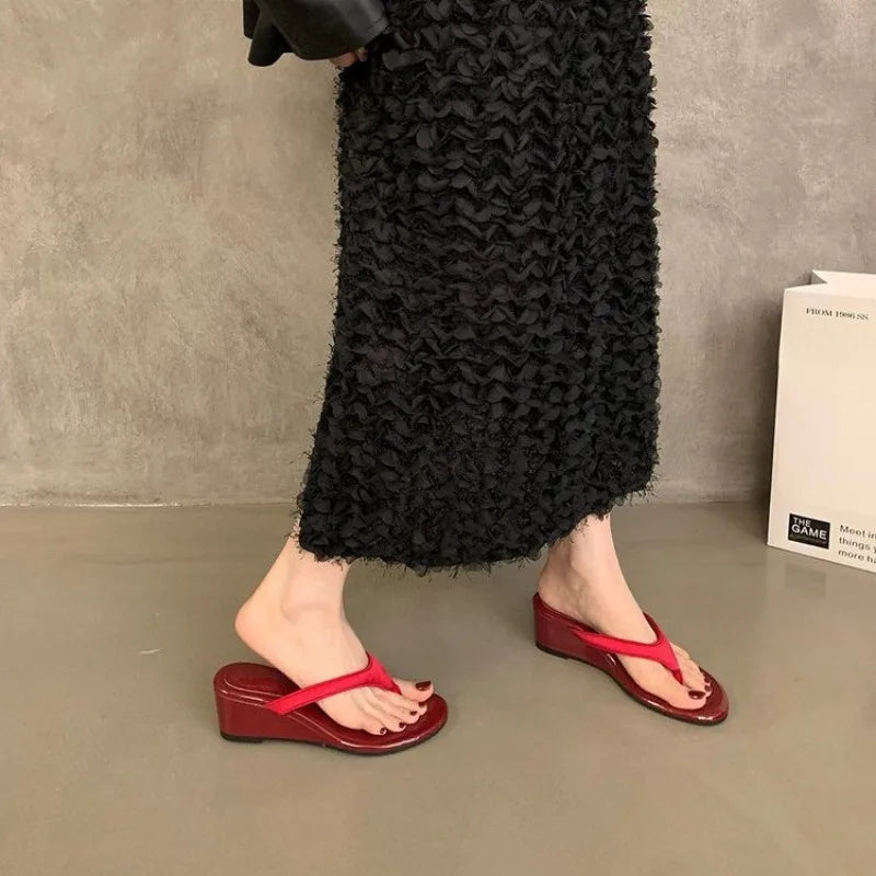 Minimal Chic Wedge Flip-Flops