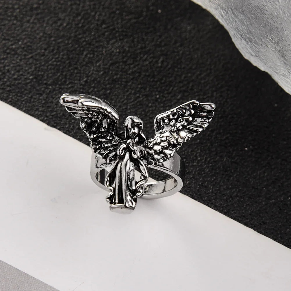 Weepin' Angel Silver Ring