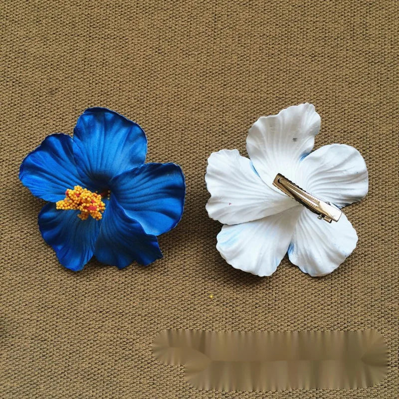 Hibiscus Kiss Hair Clip