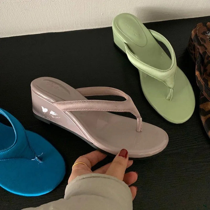 Minimal Chic Wedge Flip-Flops